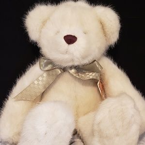 Boyds Bears "Bixby Trufflebeary" #56390-10 14''.